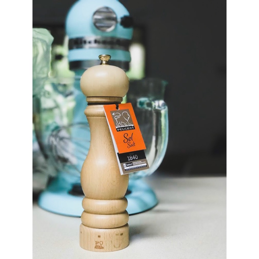 Peugeot 9" Salt Mill, Natural Wood